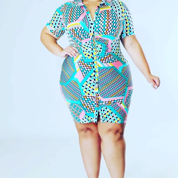 Plus Size Outfits - Picture 3 of 3